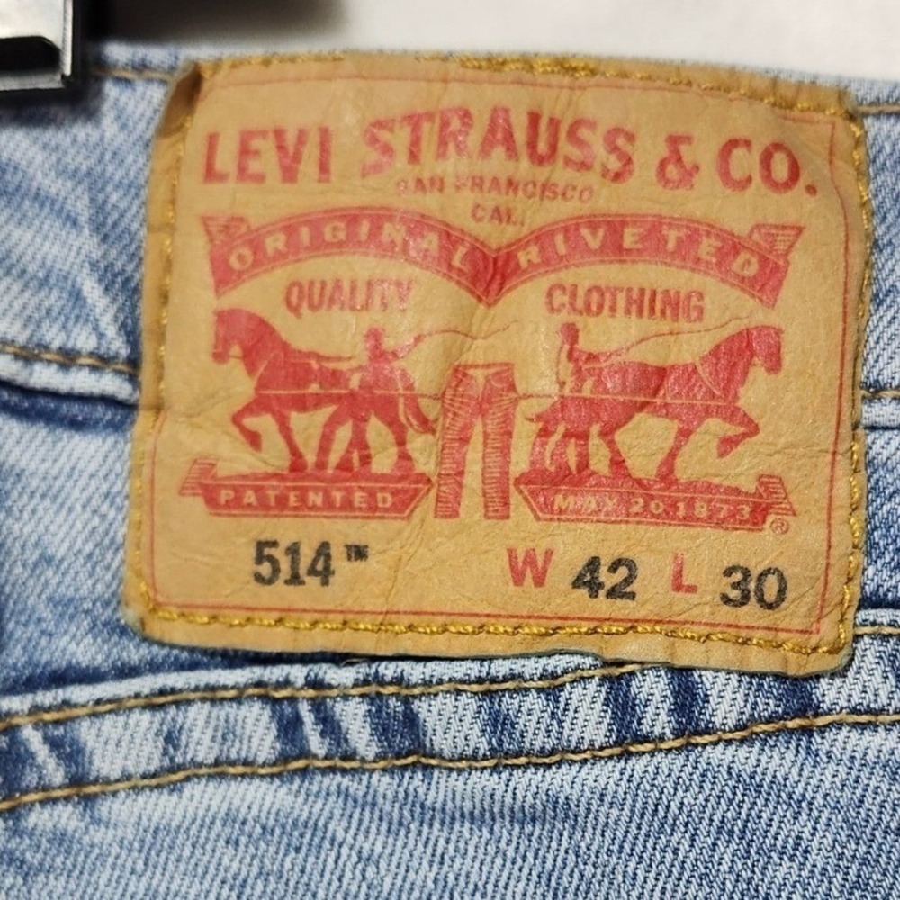 Levi's 514 Straight Fit Jeans Mens 42x30 Blue Excellent Medium Wash Denim - Picture 8 of 9